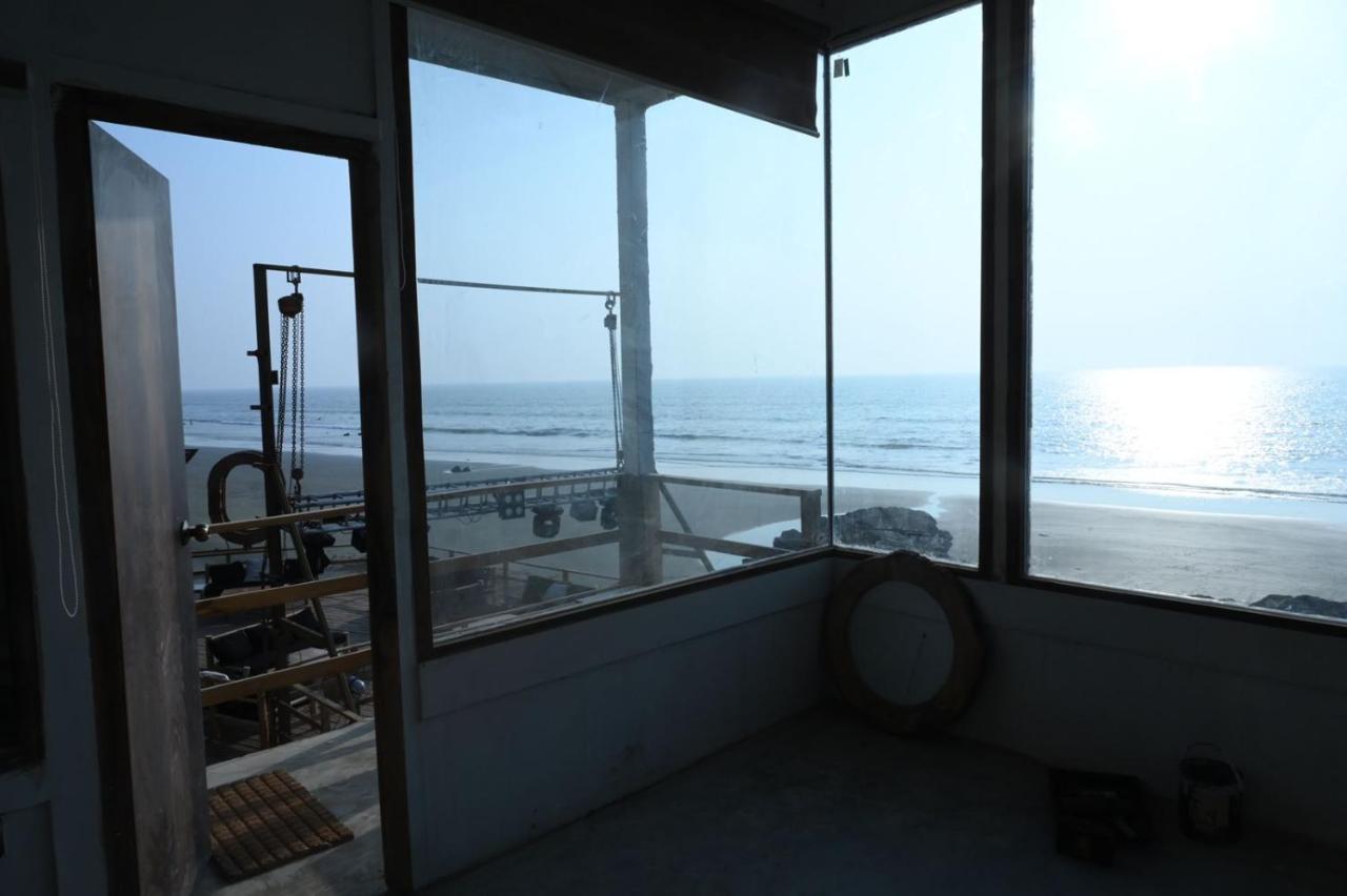 Ukiyo Beach Resort Mandrem Exteriör bild
